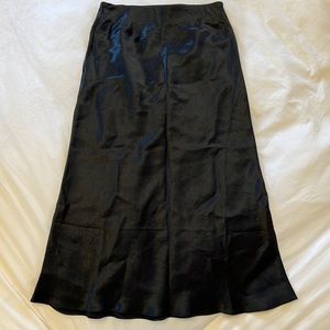 Aritzia Babaton Slip Midi Skirt Black 00